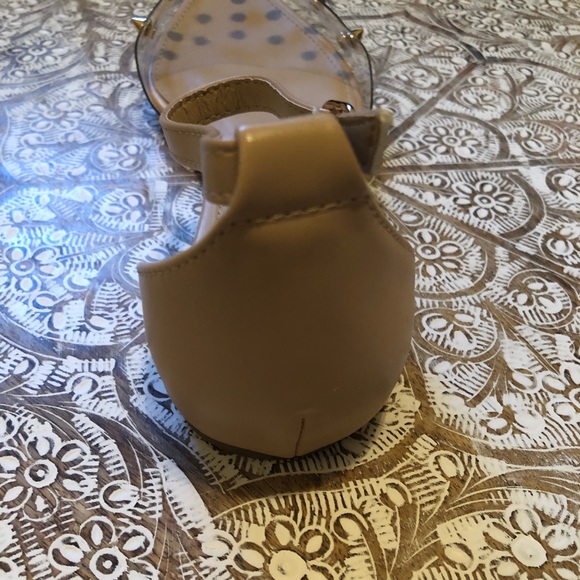 NWT Chic Nude & Clear Flats With Studs - Picture 12 of 13